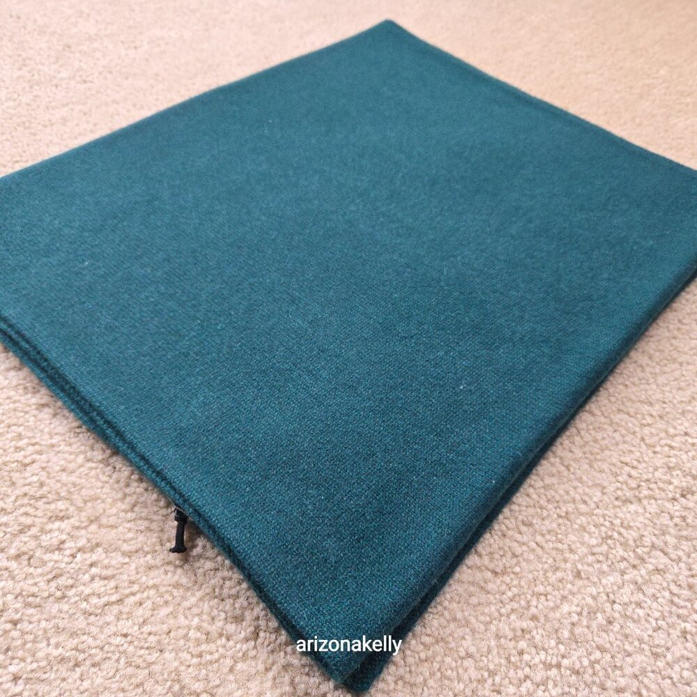 NWT Naked Cashmere 100% Cashmere Scarf Green Evergreen - Picture 10 of 16